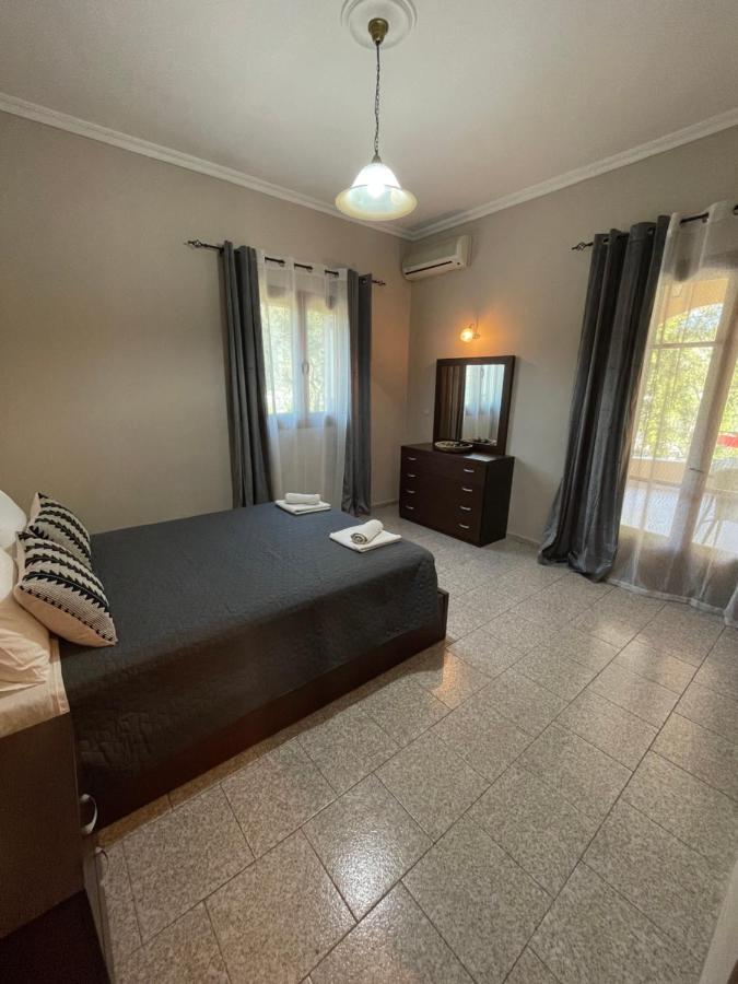 Lola Apartments Лиападес Экстерьер фото